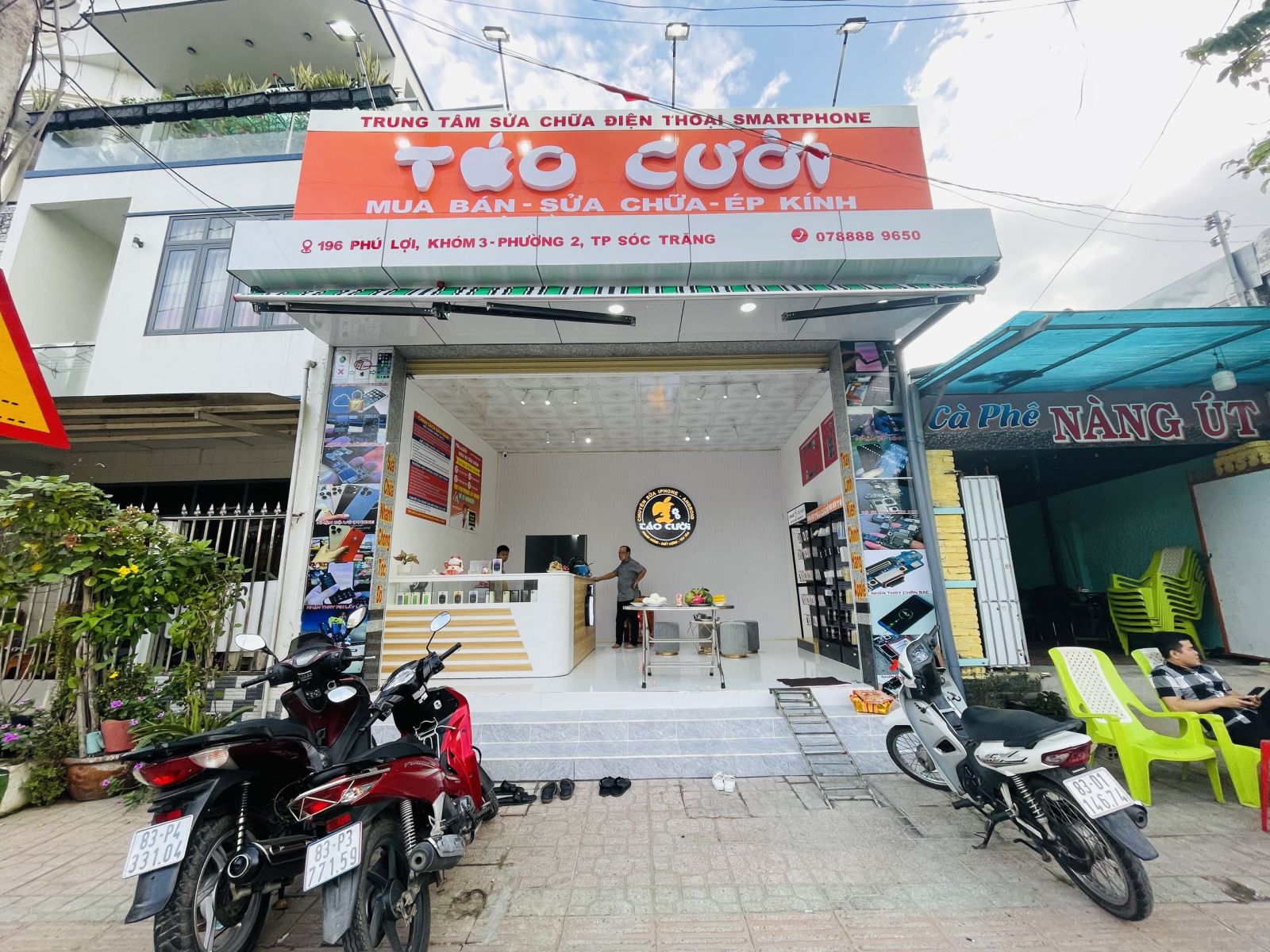 TRUNG TÂM SỬA CHỮA ĐIỆN THOẠI TÁO CƯỜI CHI NHÁNH SÓC TRĂNG